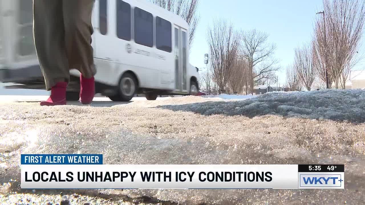Turn lanes and shoulders covered in snow & ice still causing issues for Lexington drivers