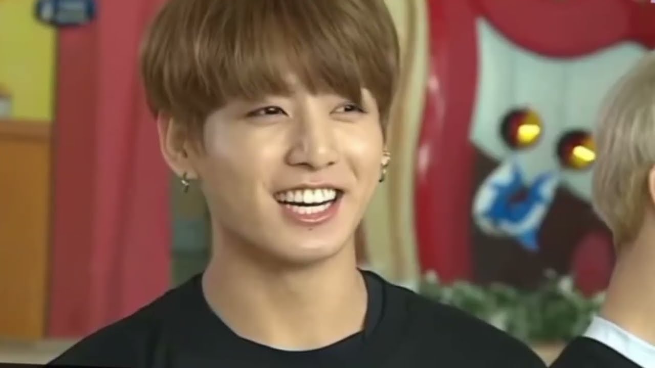 BTS funny moments 😂🤣 Jungkook or jhope ki mastiya funny moments new video Hindi dubing BTS #bts  