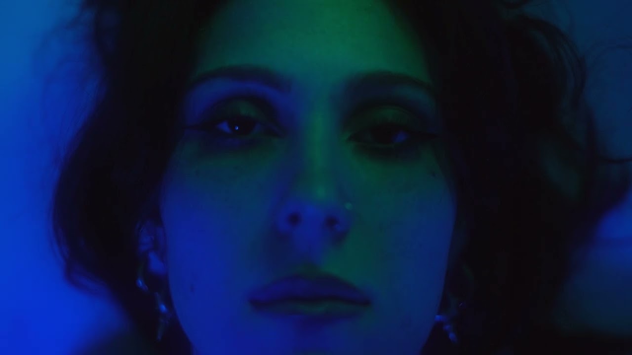 $AMA - PLEURER SANS LARMES - clip officiel