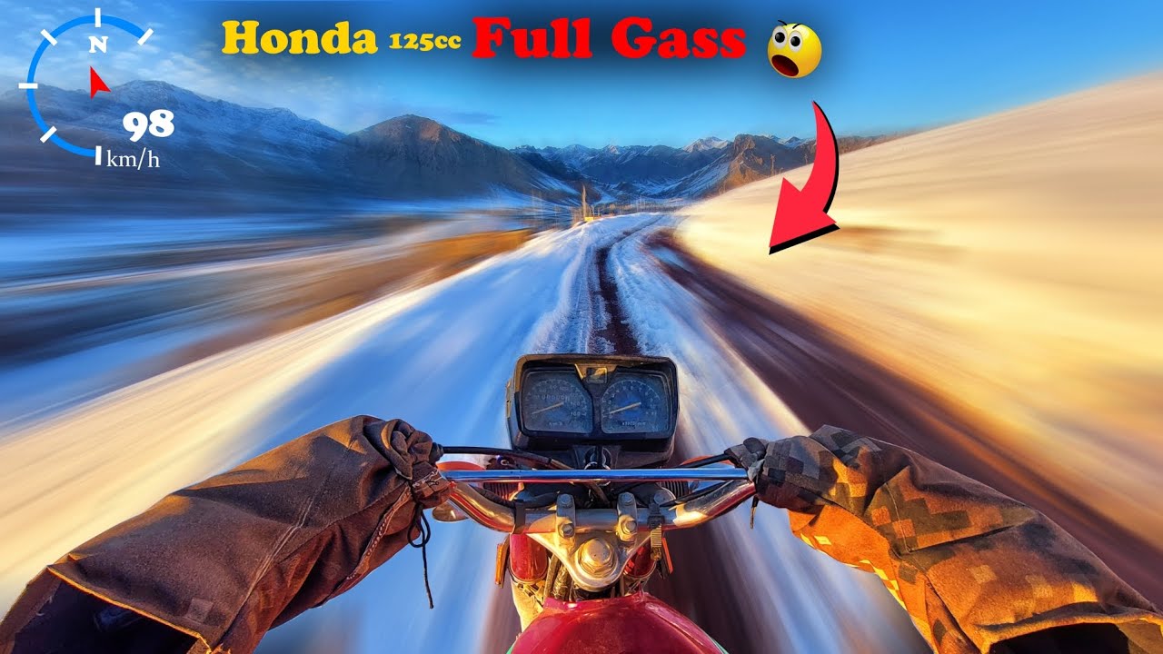 Deep snow,  Best viwe of Honda 125cc 
