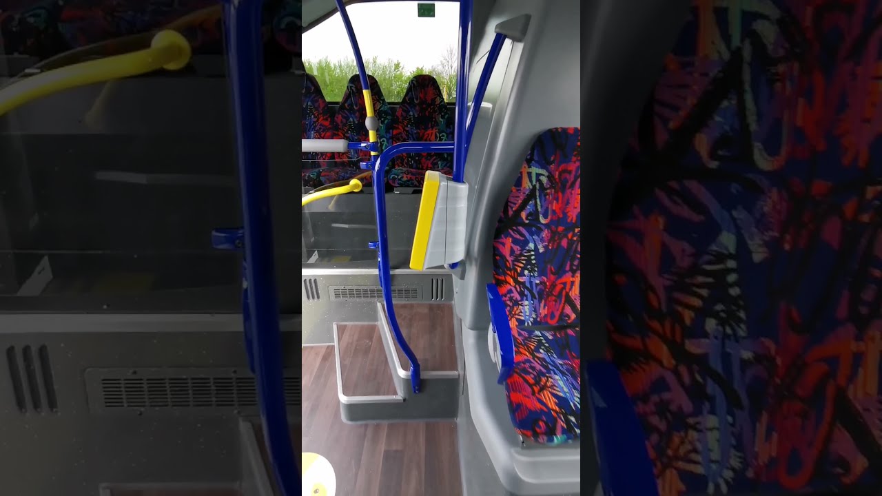 10 neue Gelenkbusse des Typ 