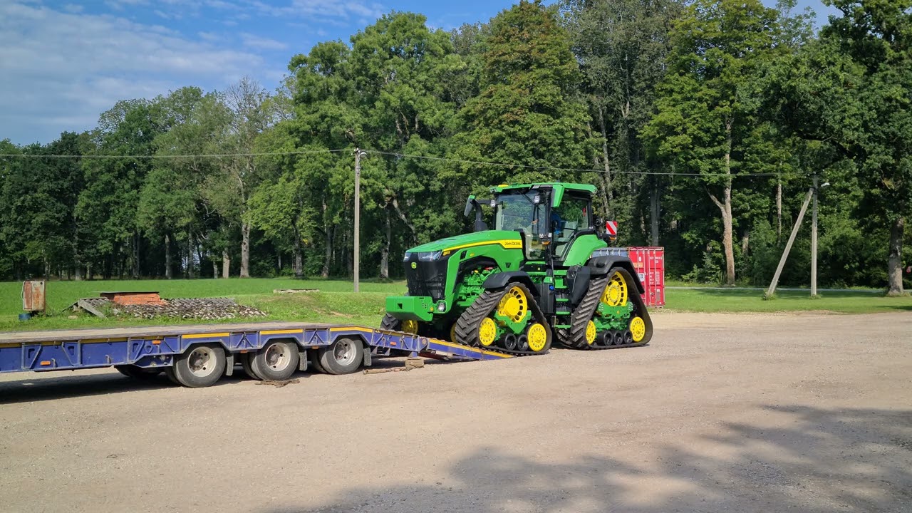 Brand New John Deere 8RX 410 Arrival and First Start-Up!