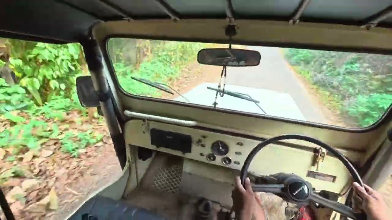 Just a random day.. കോട്ടയംകാരൻ പ്രവാസി 🤍#jeep #mahindra #1996 model 