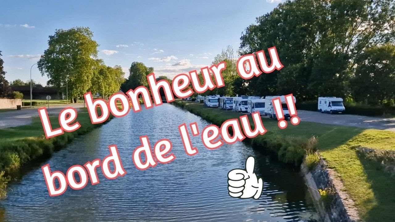 Bonheur au bord du canal de Berry/Aire de cc à Sancoins dans le Cher 