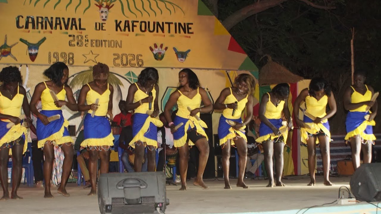 Carnaval de Kafountine Ati Boune et son groupe 