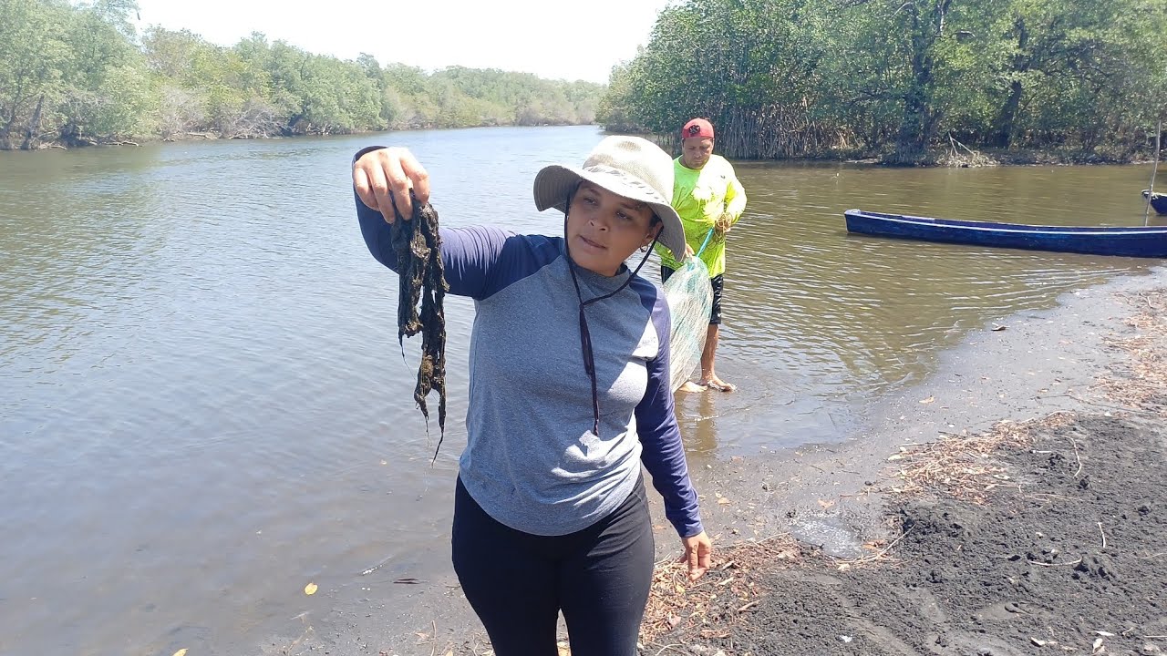 POR QUE EL RÍO TIENE ESTO SOLO MIREN 😱😱🐠🐟🐠🐠