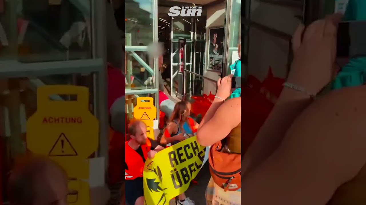 Just Stop Oil protesters dragged through their own orange paint