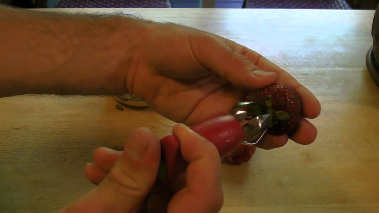 Chef'n Stem Gem Strawberry Huller Product Test Review