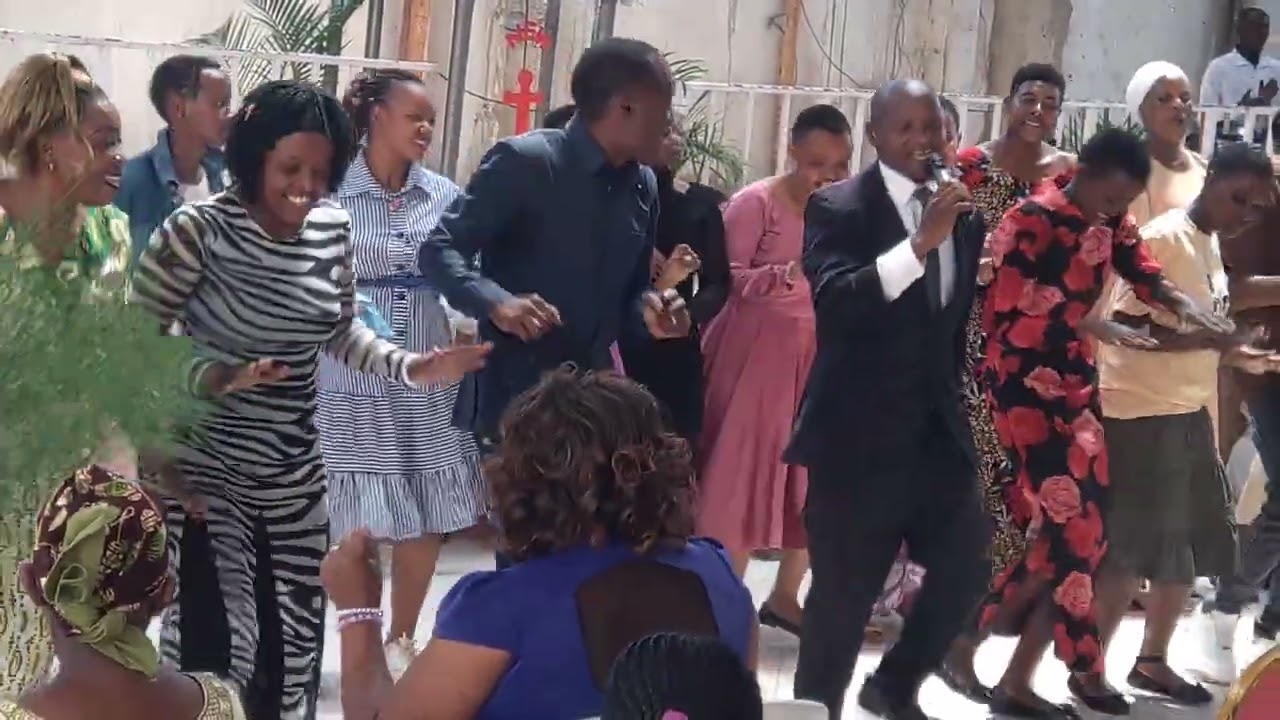 UJUMBE HUU NI MZURI KWA MUOMBAJI. ( MIMI NI MGENI)
