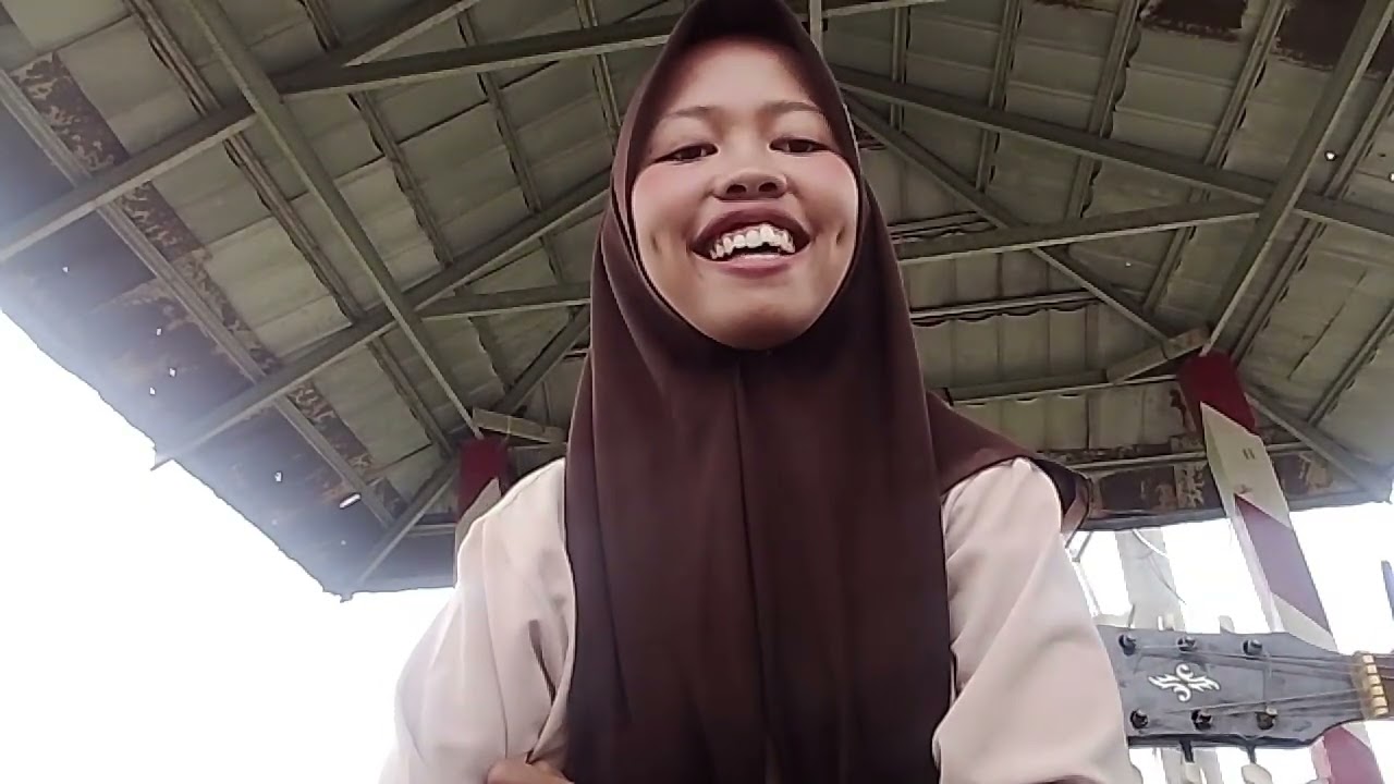 Nama rehana azka nafisah, saya ingin membawakan lagu naff yang berjudul aku menemukan dari XII ips 2