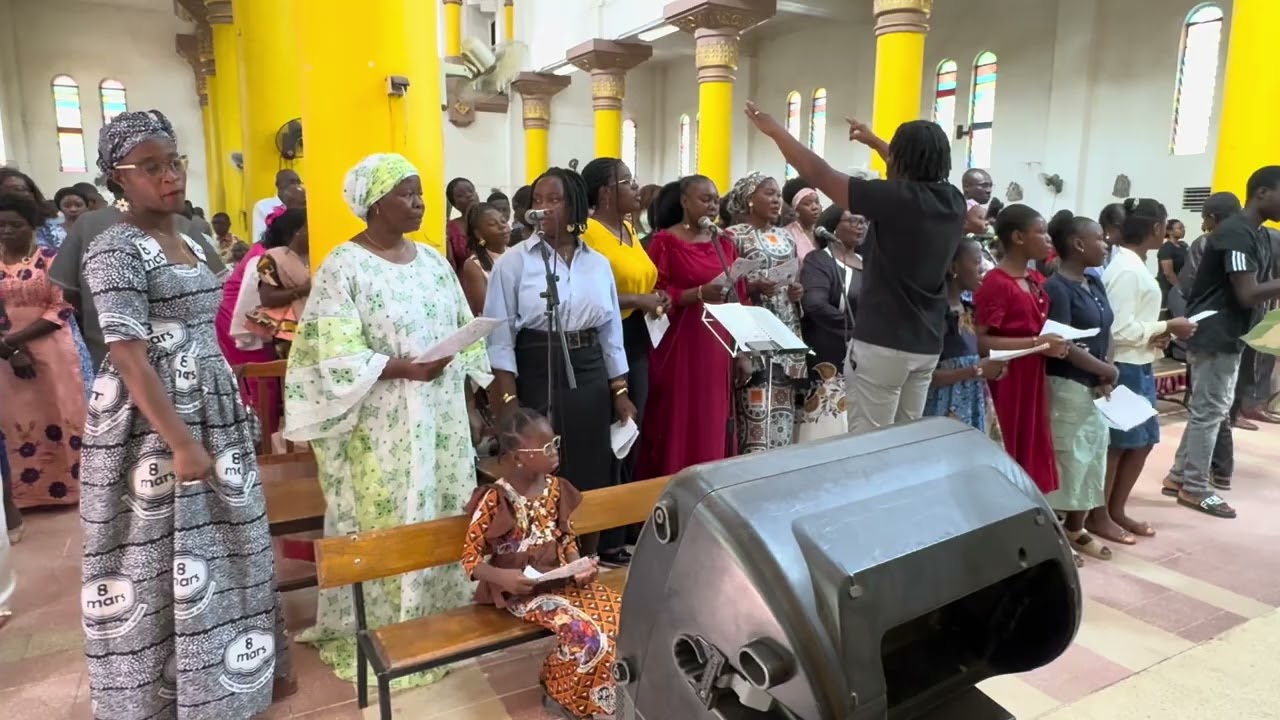 Recevez le Christ (Cissy SUIJKERBUIJK -Communauté de L'Emmanuel)