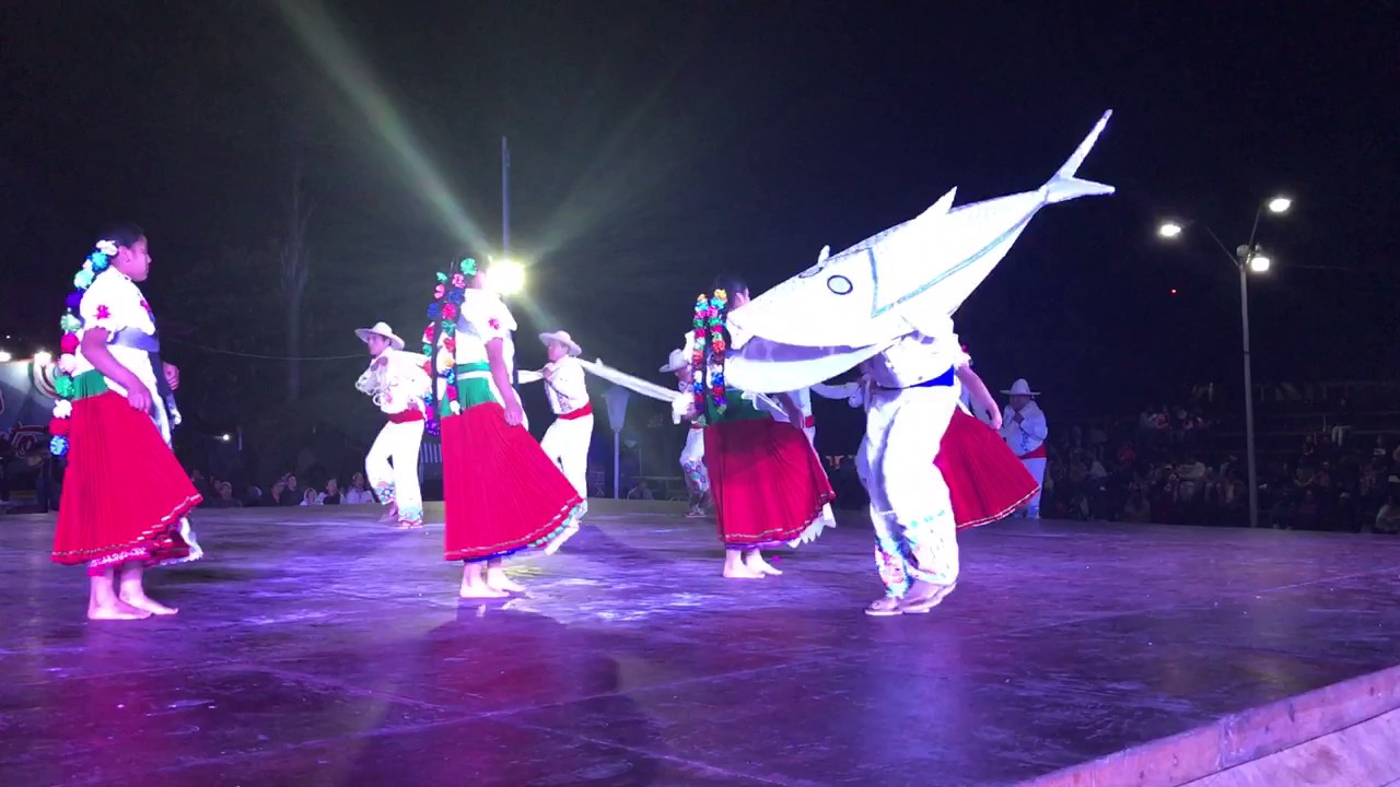 Danza de Pescado Blanco en el Festival Alegría Purépecha