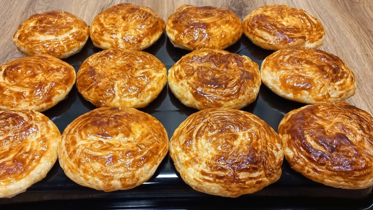 SADECE UN, SÜT, SU VE YOĞURT❗️ARTIK MİLFÖY SATIN ALMIYORUM✋️DIŞI PUL PUL İÇİ KAT KAT ÇÖREK TARİFİ
