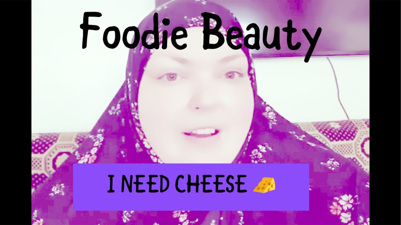 Foodie Beauty: Begs for Cheese… 🧀