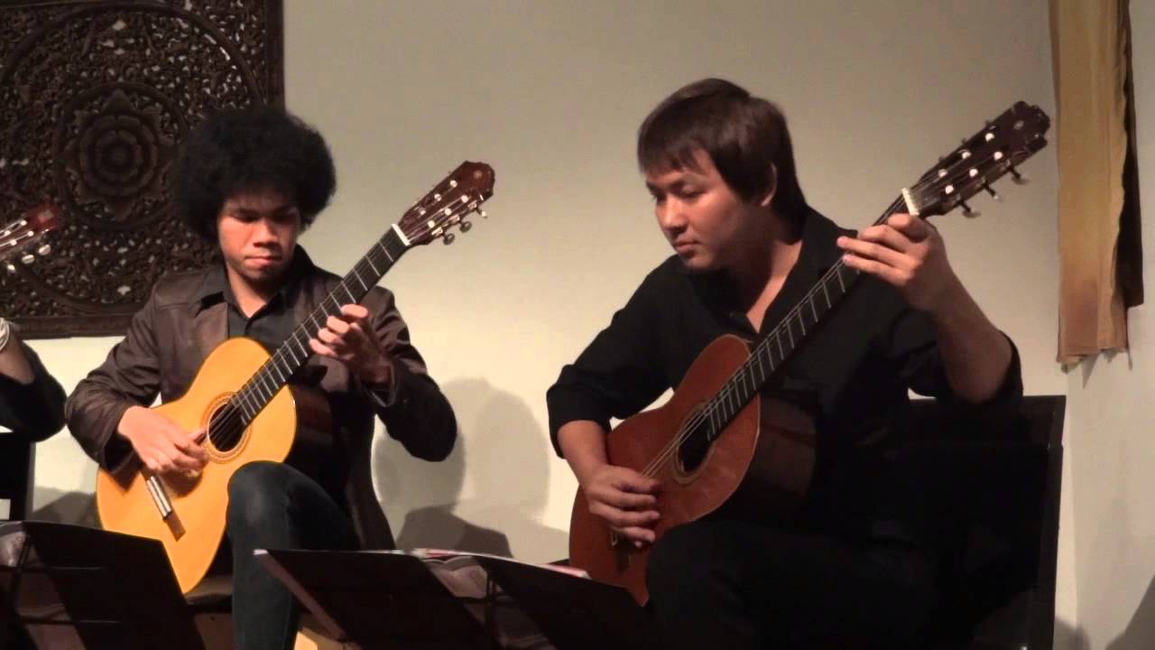 Bamboo Guitar Quartet - Toward the Far Away Land - Joe Hisaishi