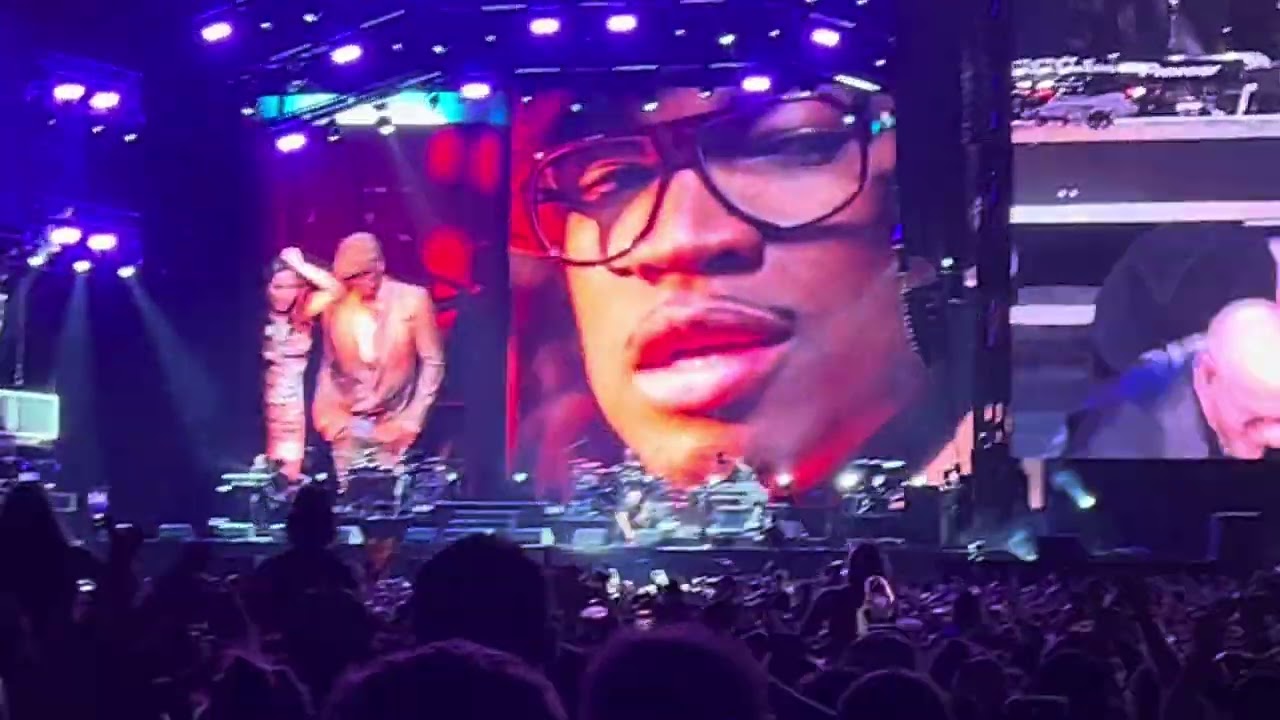 Pitbull performing Everything Tonight live at Festival d’été de Québec FEQ 2023