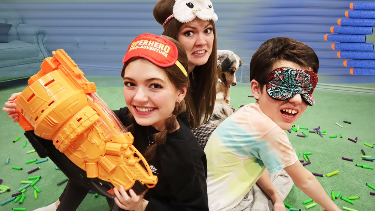 Find Your Weapon! Blindfolded Blaster Battle!