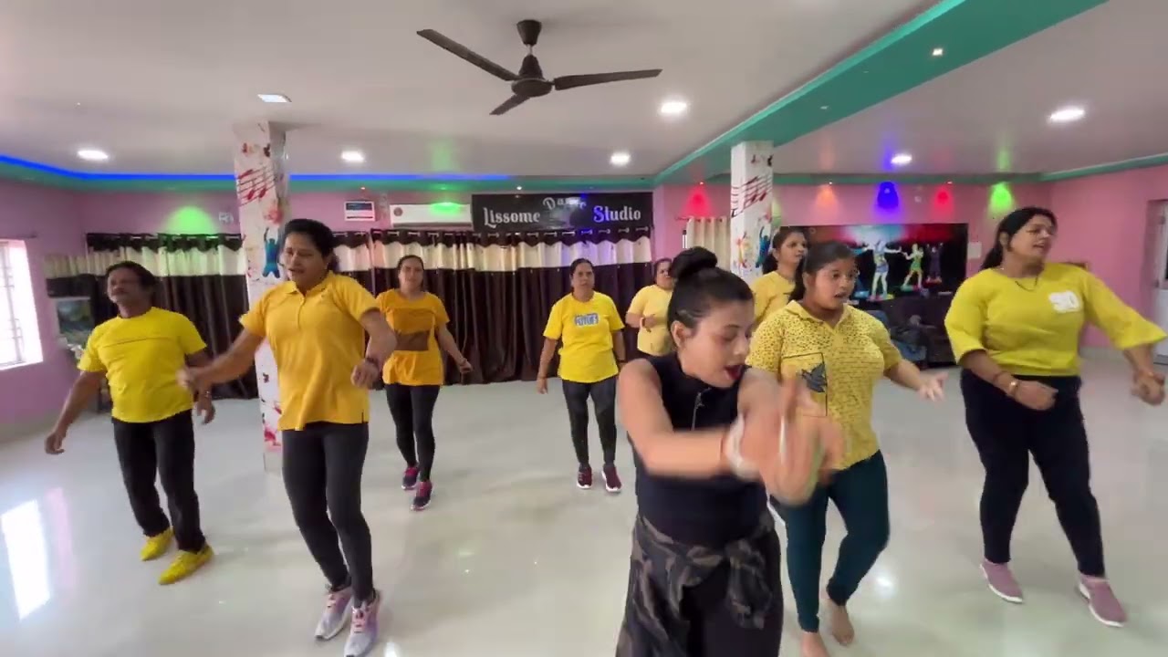 Tofa tofa!!!!Bollywood fitness workout 
