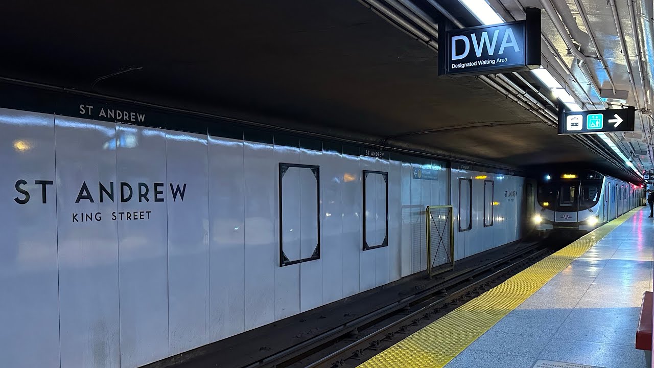 TTC Subway 136