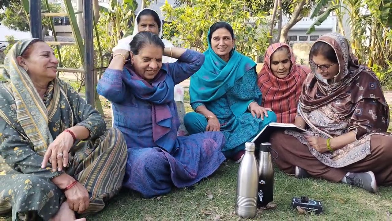 फाल्गुन का मस्ती भरा मजाकिया गीत।पुरा सुने।