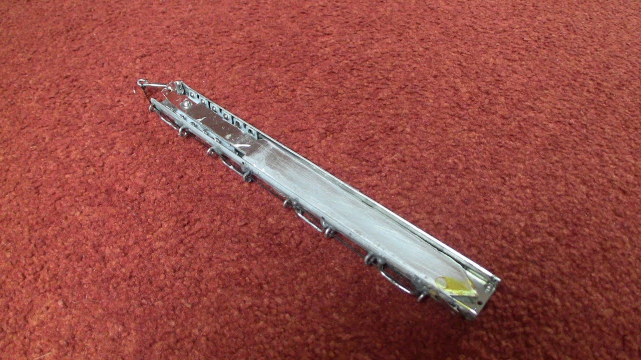Altaïr costume: hidden blade tutorial