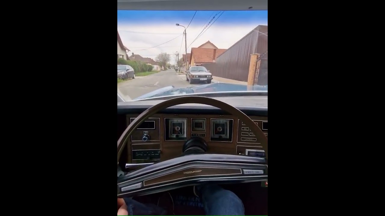 POV Riding in a Lincoln Continental 1974 7.5l V8
