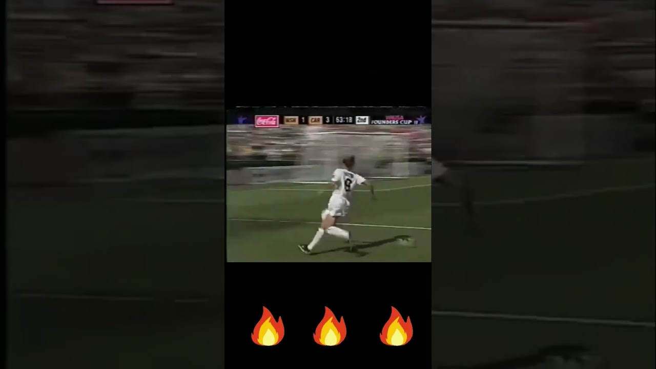 Do you know Mia Hamm? 🤔 Like the video if you ❤ this goal #shorts #miahamm #uswnt #woso