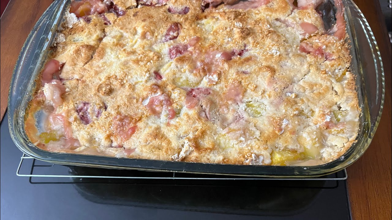 The Best 3 Ingredients Dump Cake