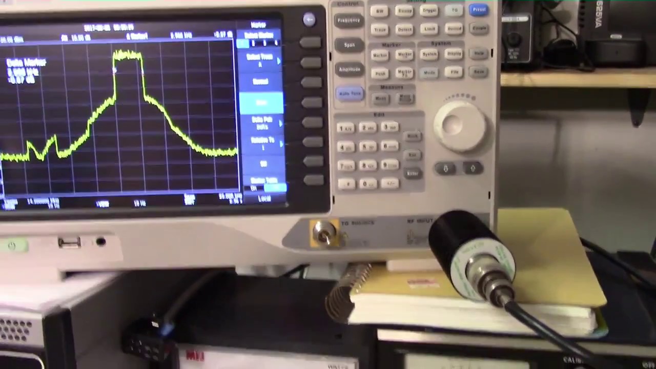 Siglent SSA3021X with Advanced Measuring Kit (AMK) measuring RF properties of a Flex 5000A