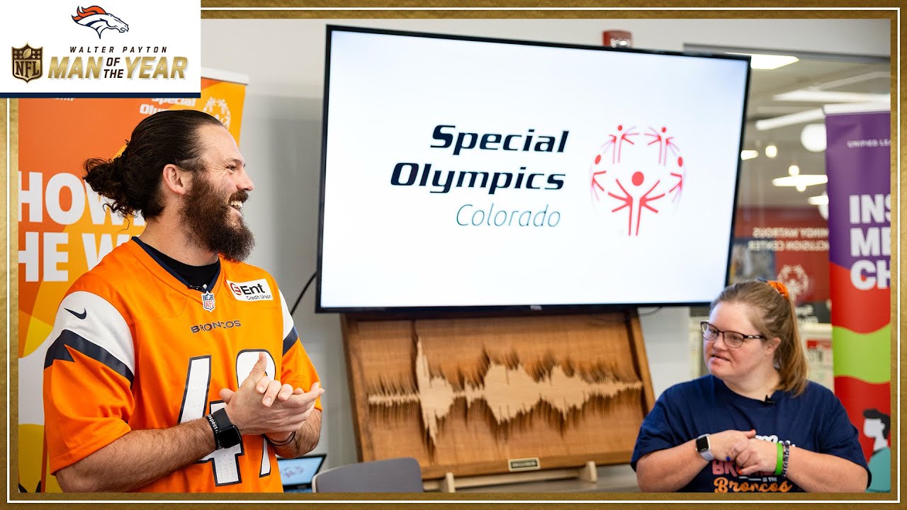 Alex Singleton surprised with news of being named Broncos' 2024 Walter Payton NFL Man of the Year