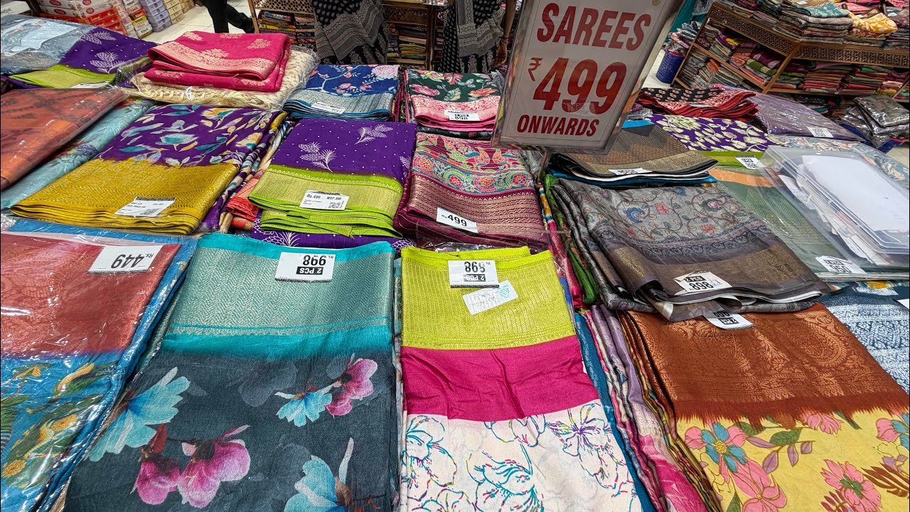 చెన్నయ్ షాపింగ్ మాల్ లో సంక్రాంతికి కొత్తగా వచ్చిన సారీస్ |Chennai shopping mall offers |Sarees