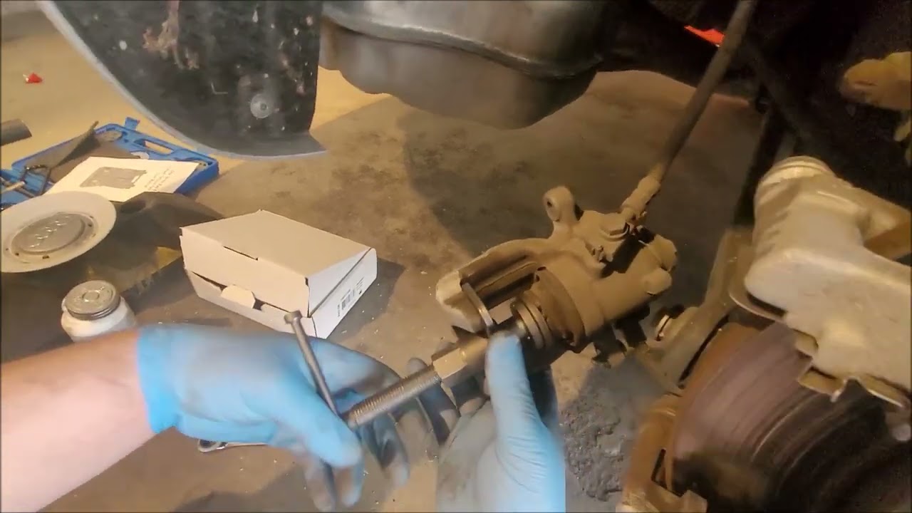 2008 Audi A4 Rear Brake Pad Replacement