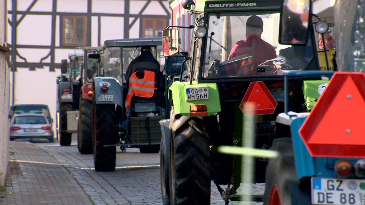 Traktorwallfahrt von Krumbach nach Flüeli - Tuckern mit Tiefgang