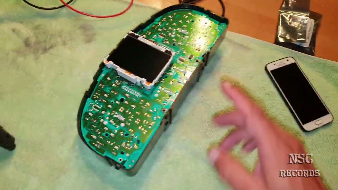 Tacho SMD LED Umbau + INPUT INPUT INPUT (Achtung: Rein schauen auf eigene Gefahr!!!) By:NSC