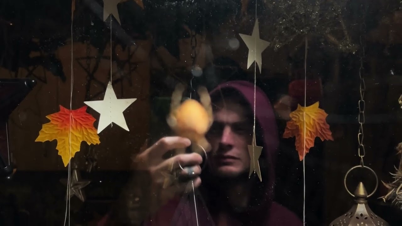 Guitar Meditation 035 - Ambient Cinematic Improvised Looping