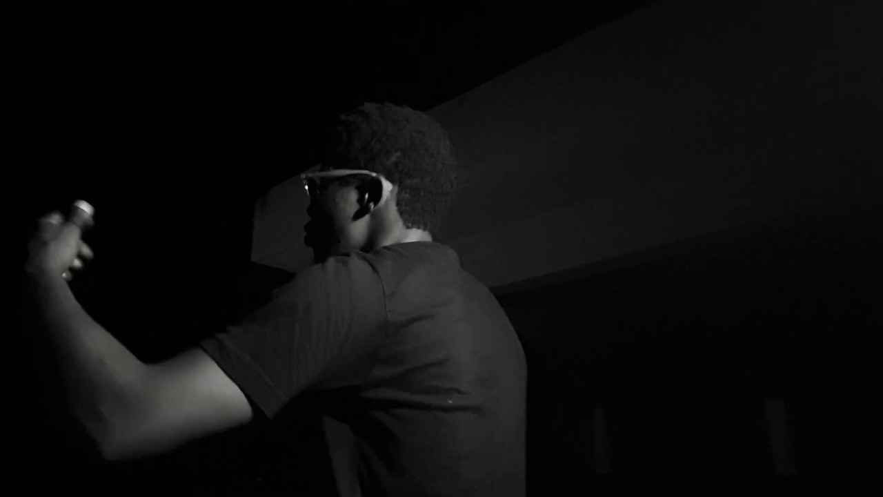 Guga - Huyu Kijana (OFFICIAL VIDEO) BOY WA BEDSITTER EP