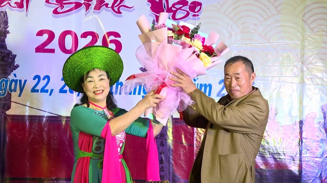 LỄ HỘI TRUYỀN THỐNG LÀNG ĐẶNG GIANG  MỒNG 06-01 NĂM BÍNH NGỌ) VĂN NGHỆ HÁT CHẦU VĂN - HÁT CHÈO