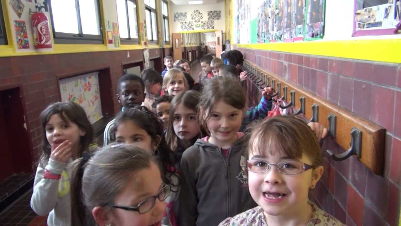 Groupe ZUT: Clip des CE1 A de l'école Paul Langevin de Nanterre