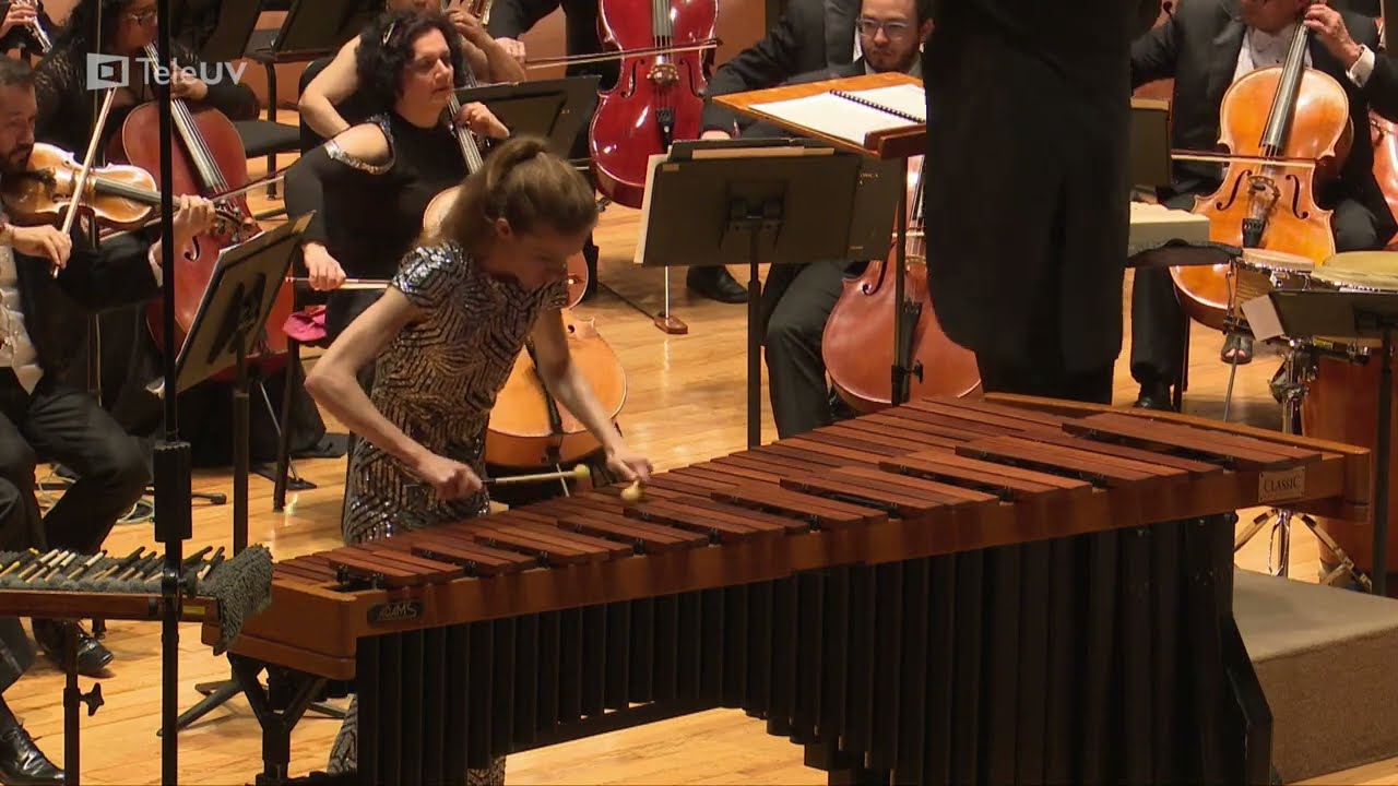 Keiko Abe, Prism Rhapsody para marimba con Adélaïde Ferrière - Martin Lebel/OSX
