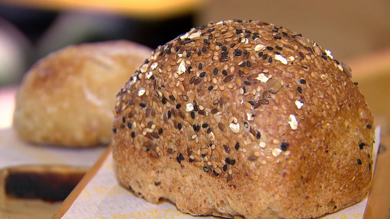 EXCLUSIVO: saiba a diferen&ccedil;a entre o p&atilde;o feito com fermenta&ccedil;&atilde;o qu&iacute;mica e natural