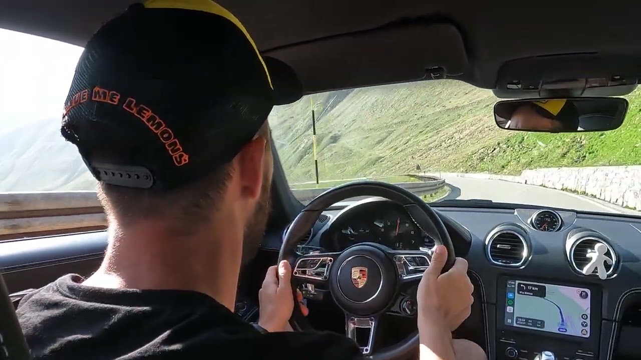 Onboard: Porsche 718 Cayman T | Stelvio Pass → Bormio (Heavy Traffic)