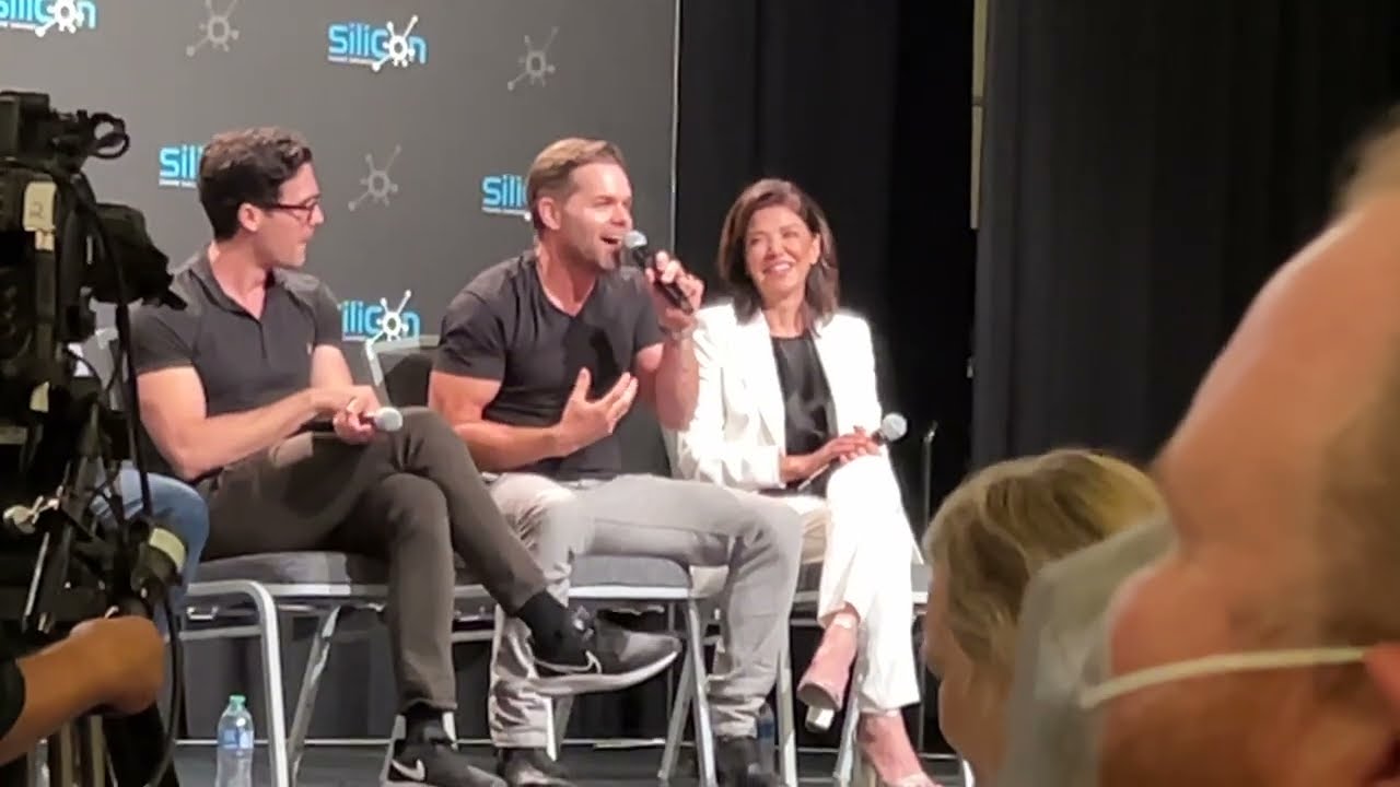 Wes Chatham - Being Hung Upside Down (The Expanse Panel @ Silicon) 08/27/2022