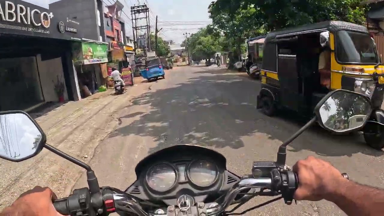 Pov ride on a honda shine 125 bike in indian small town 