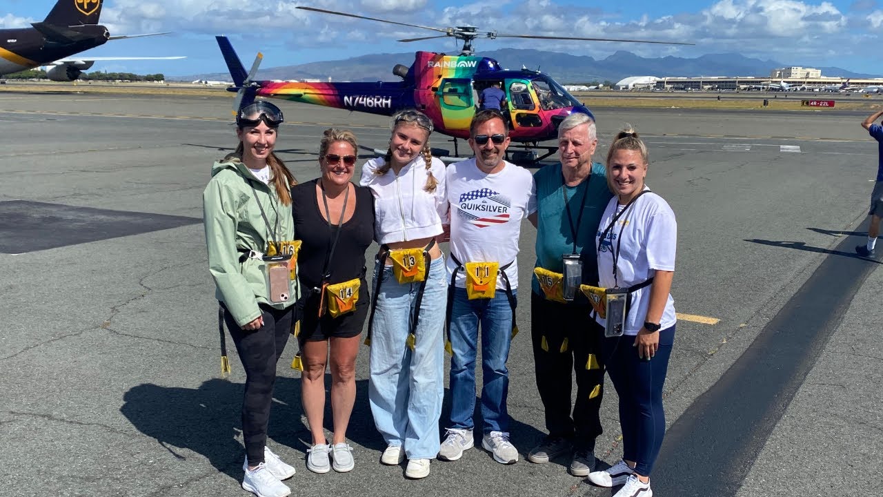 Helicopter Ride around Oahu // Hawaii 2023
