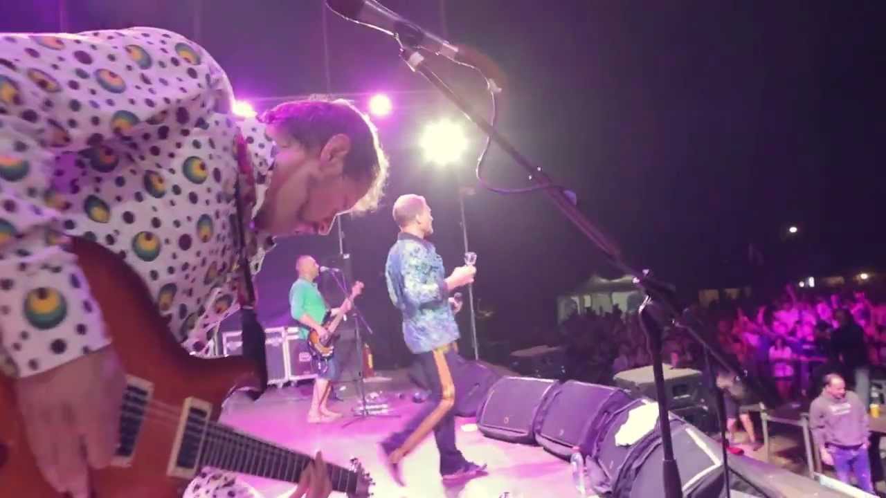 Воплі Відоплясова- Танці (live #zaxidfest 2013)