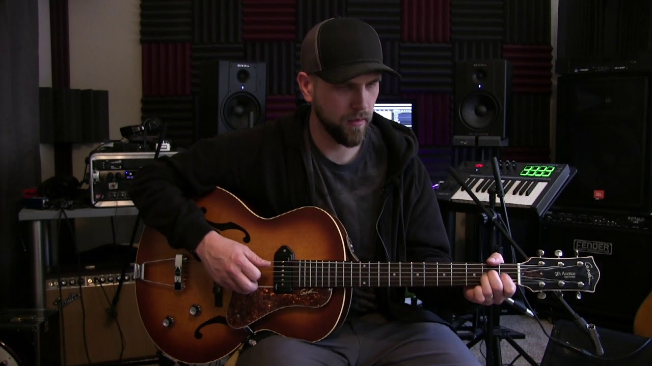 Godin 5th Avenue Kingpin Guitar with Fishman Archtop Pickup Installed in Stereo. (Use headphones)