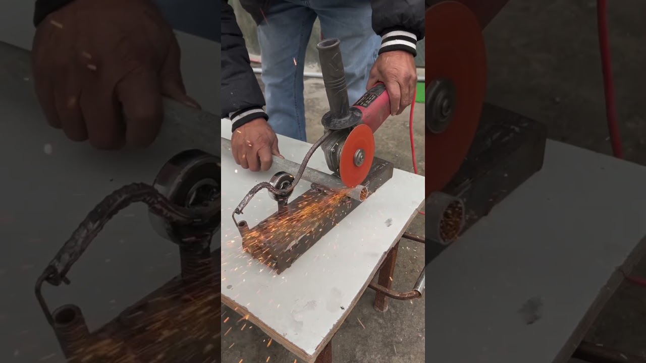The process of cutting iron becomes easy by using simple clamping tools#shorts