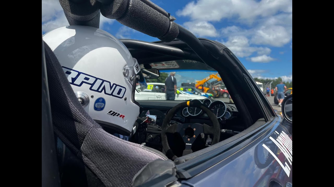MX5 SUPERCUP CROFT - AFRC (ARMED FORCES RACE CHALLENGE) BATTLING FOR P3 IN CLASS WITH CLUTCH ISSUES.