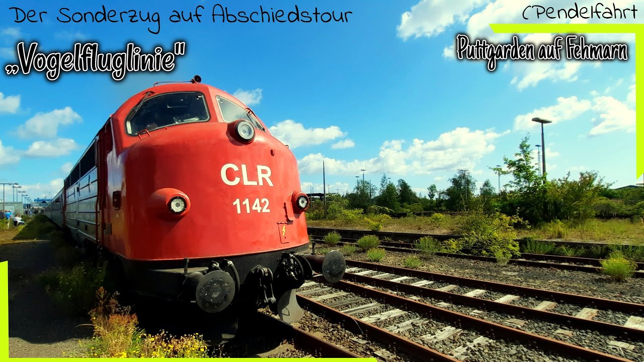 Der Sonderzug auf Abschiedstour auf der Vogelfluglinie am Bahnhof Puttgarden auf Fehmarn