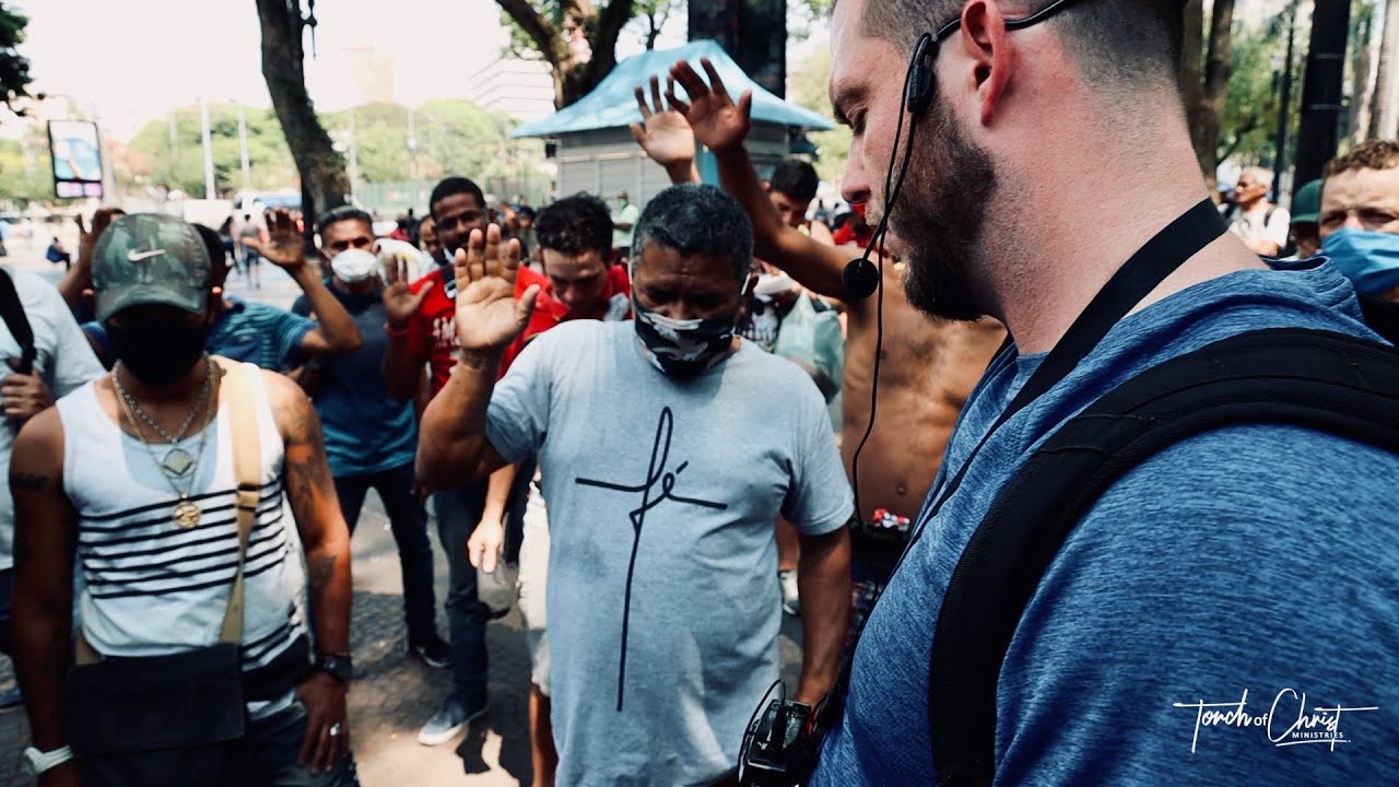 Many turn to Jesus Christ when I preach the gospel in Sé, São Paulo, Brazil | Phillip Blair
